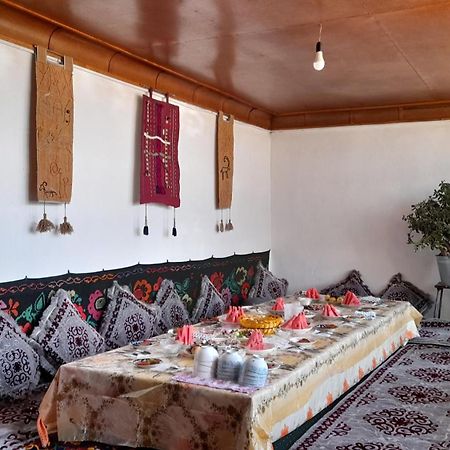 Tilek Guest House Sary-Mogul Εξωτερικό φωτογραφία